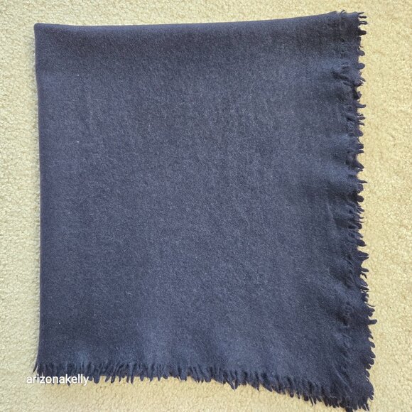 Cashmere {{THICK}} Felted Scarf Black - Picture 14 of 16